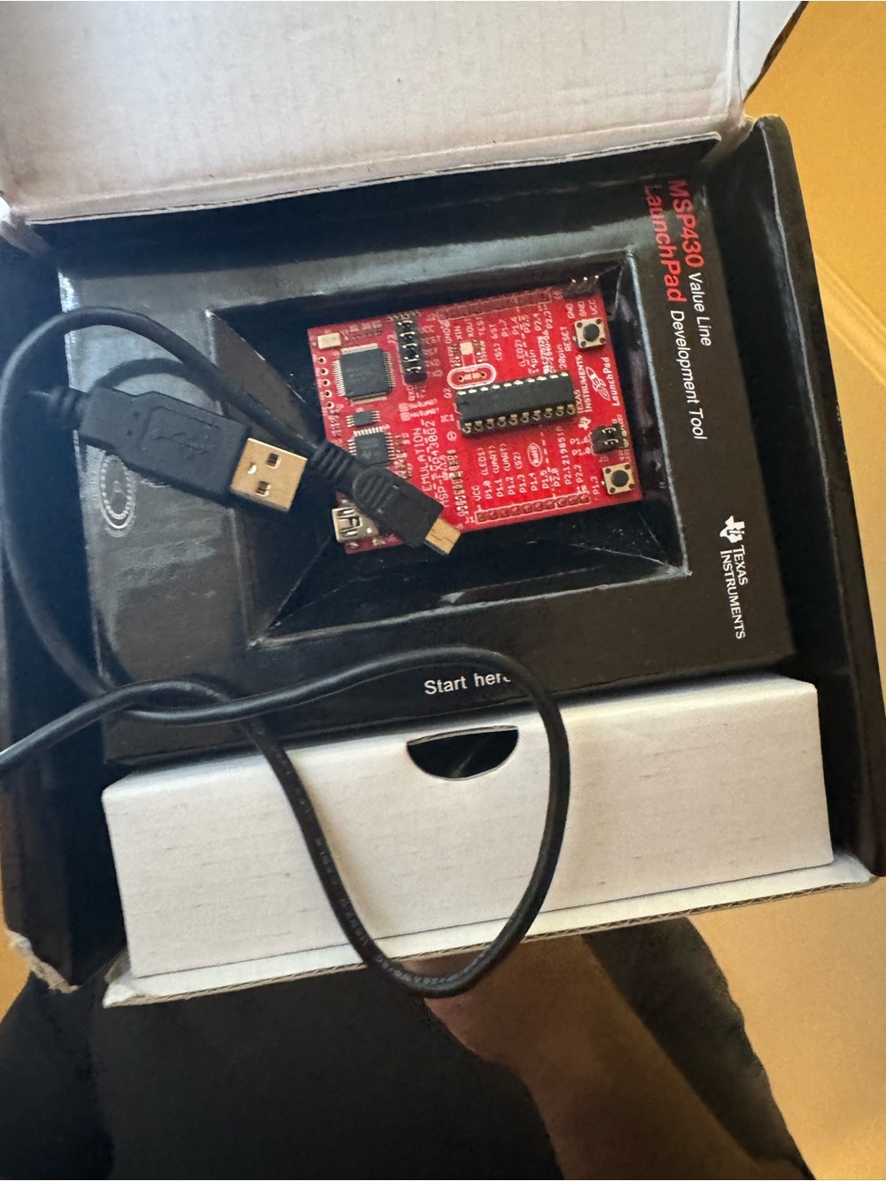 Texas Instruments MSP430 Value Line LaunchPad Development Board - Picture 4 of 8